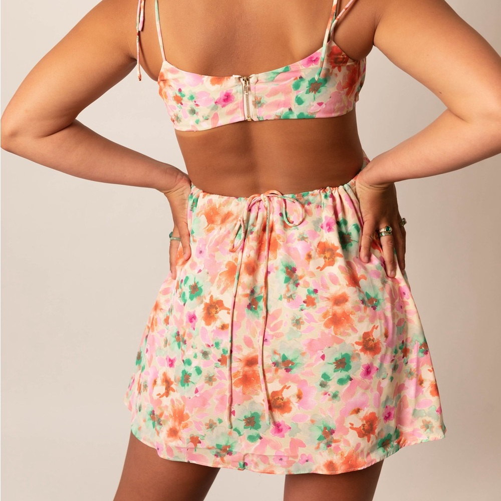 Floral mini dress - Picture 6 of 12